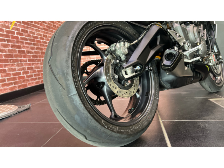 Triumph Street Triple RS (19MY)